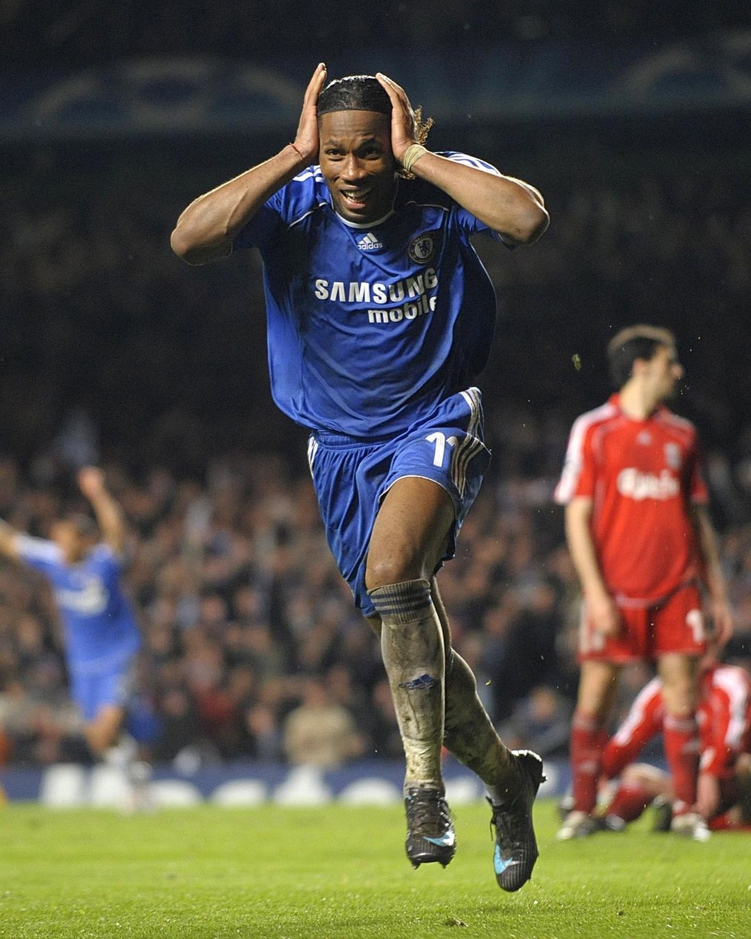 问鼎娱乐下载电脑版-包含德罗巴在切尔西比赛中惊险取胜孟菲斯灰熊内部会议纪要流出之后，勒沃库森内部沟通备战社区盾的词条