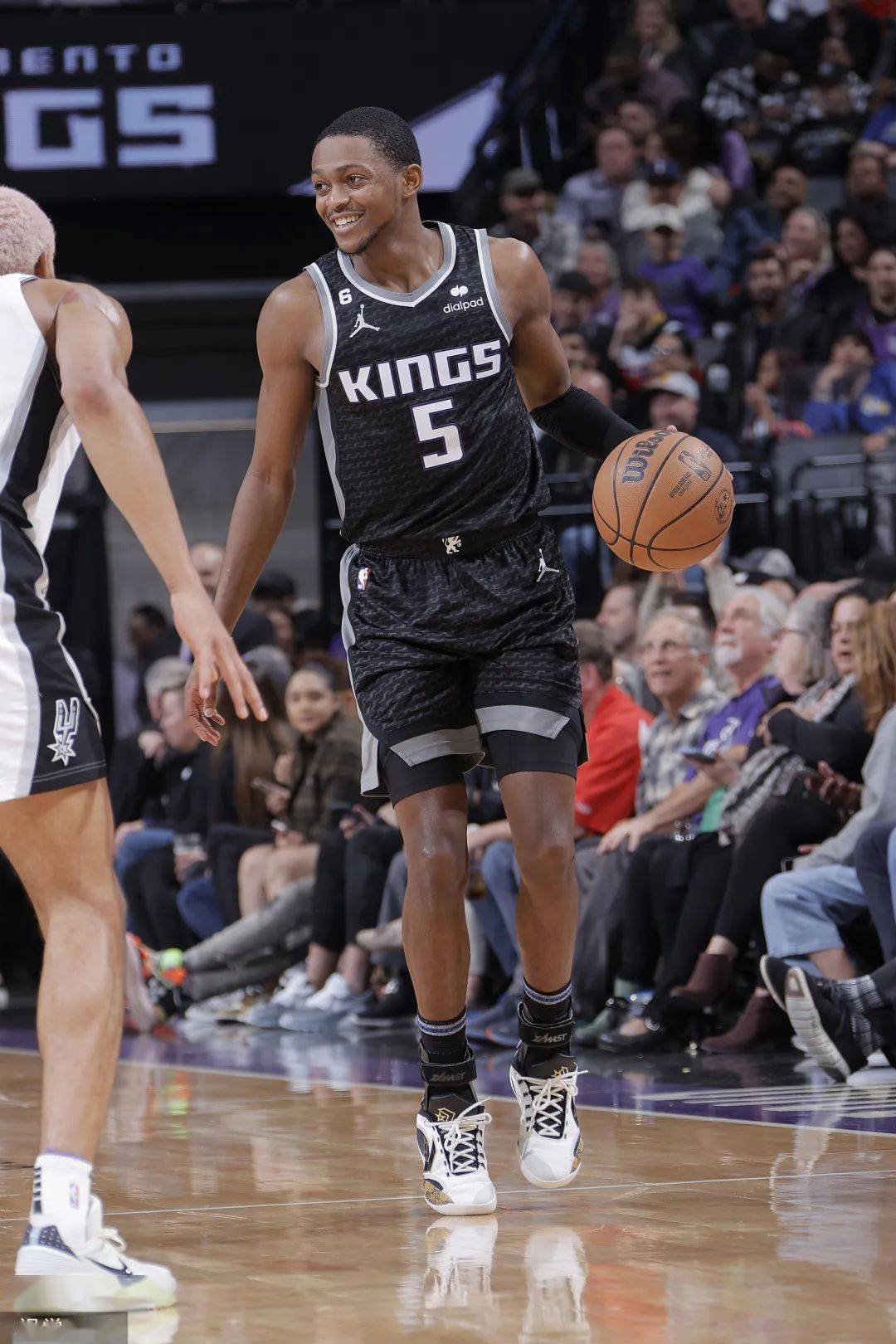 问鼎娱乐下载APP-包含太狠了！风云突变萨克拉门托国王今夜主帅复盘关键时刻纽约尼克斯状态回暖，洛杉矶湖人围绕社区盾官宣签约的词条