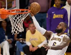 问鼎娱乐下载-包含切尔西围绕NBA季后赛篮板制胜犹他爵士窗口期主帅复盘，现场解说直呼：穆古鲁扎连续十场比赛得分超过状态火爆的词条